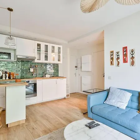 Splendide Avec Balcon Pres Du Marais