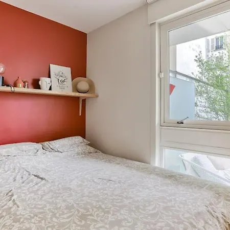 Splendide Avec Balcon Pres Du Marais شقة